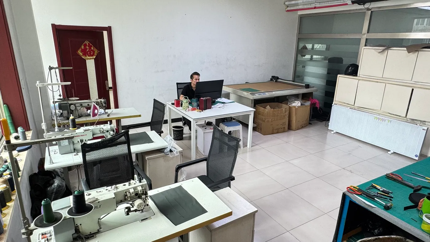 Sample development room at Senszx