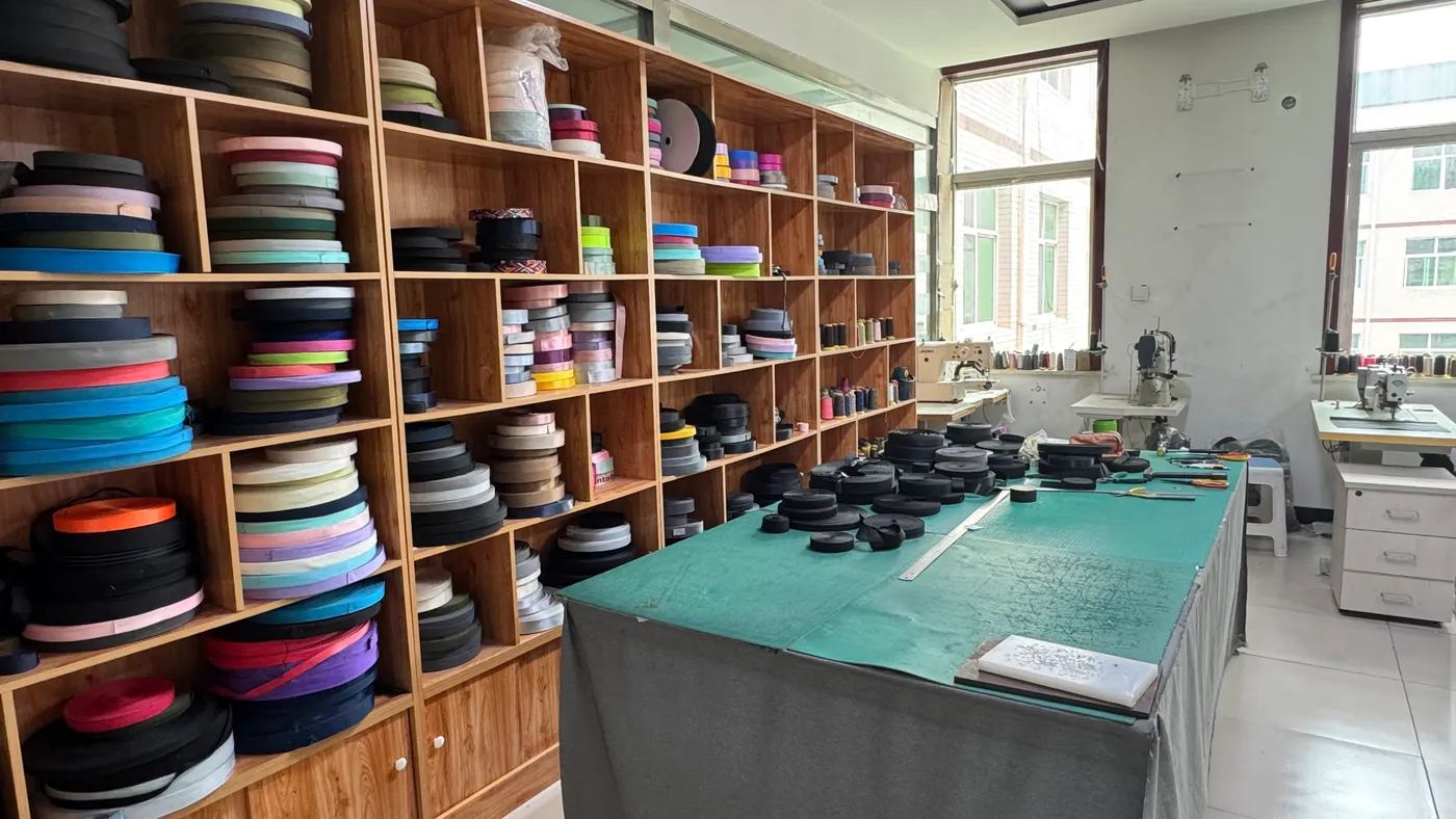 Webbing and trim library in the Senszx sample room